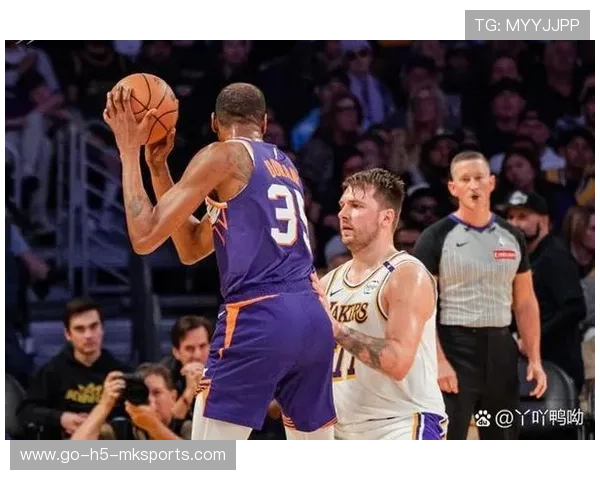 火箭交易传闻不断多名球员被摆上货架，火箭交易得到的球员