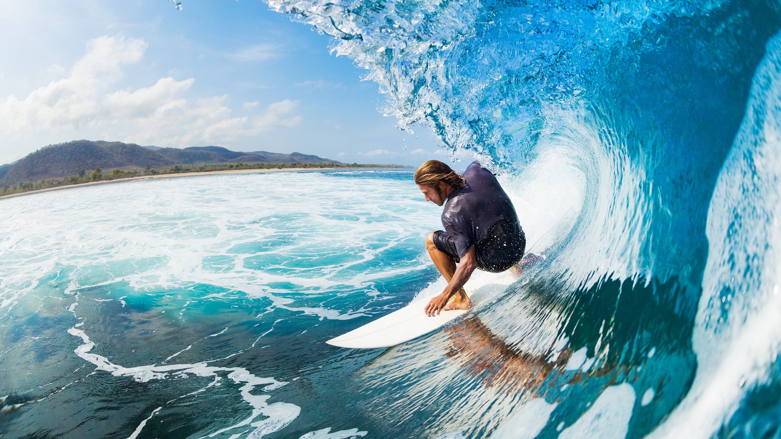 男团十米台最炸裂一跳：赵仁杰零水花惊艳全场，98.05分成就单跳最高！